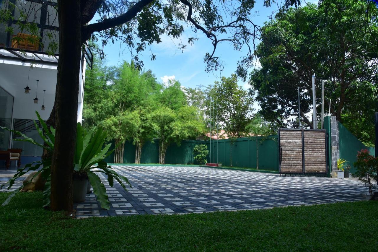 Hotel Eden Grand Dambulla Exterior foto
